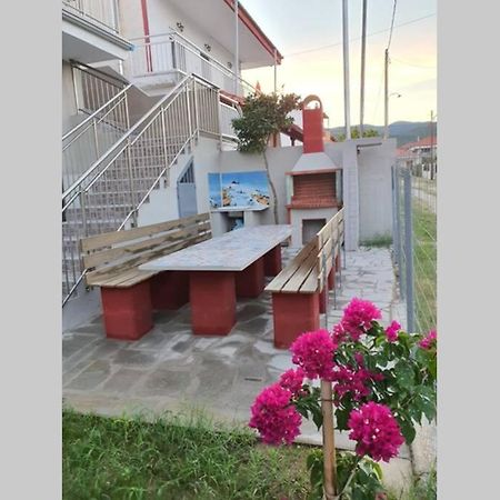 Villa Fer Forze You Have The Feeling Of Your Own Holiday Home Asproválta Eksteriør billede